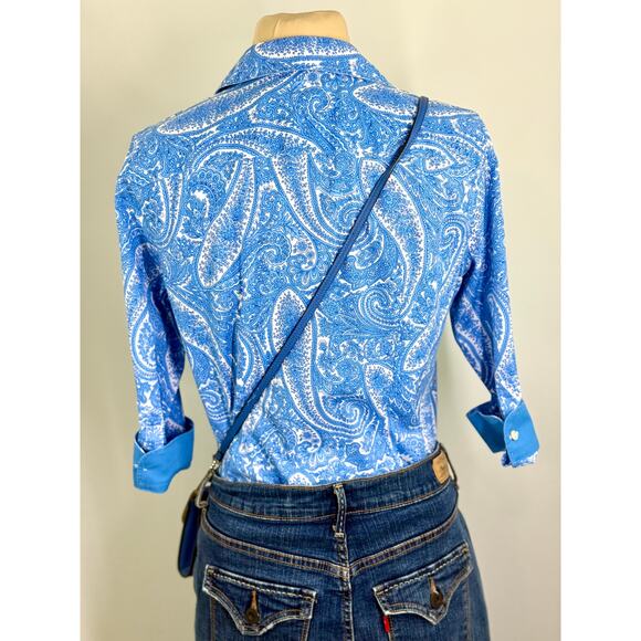 Vintage Talbots women's printed cotton lawn blue paisley shirt,  size M - Picture 3 of 12